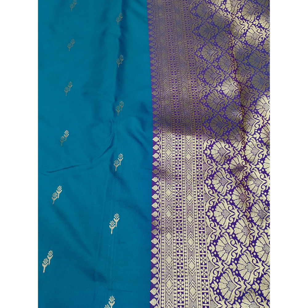 Blue colour with Violet blouse n pallu Semi Soft Saree